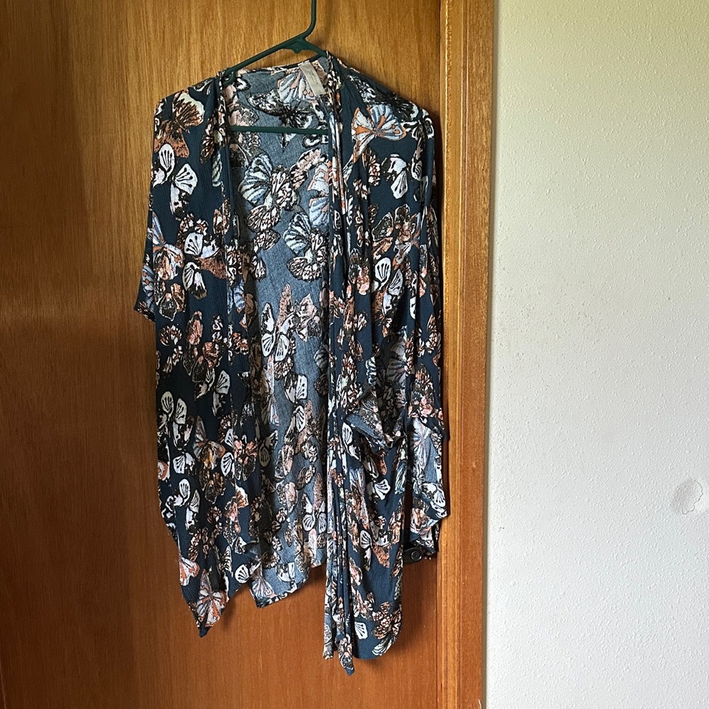 Mahina Floral Butterfly Kimono Wrap